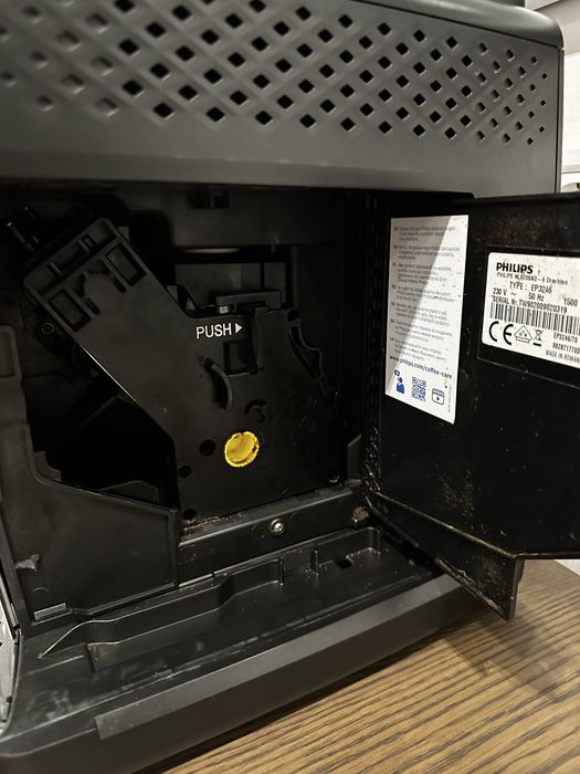 Кавомашина Philips 3200 series Latte Go