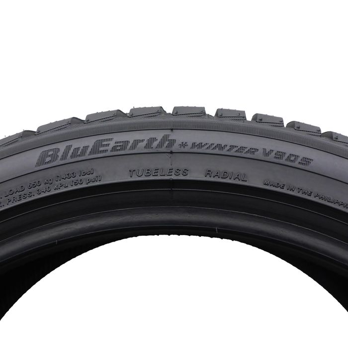 Opona 225/40/19 Yokohama 225/40R19 93W BluEarth V905 zimowa 8mm 2024
