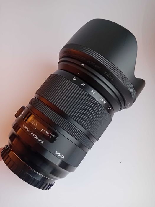 Objectica Sigma 24-105mm f4 para Sony A-Mount.