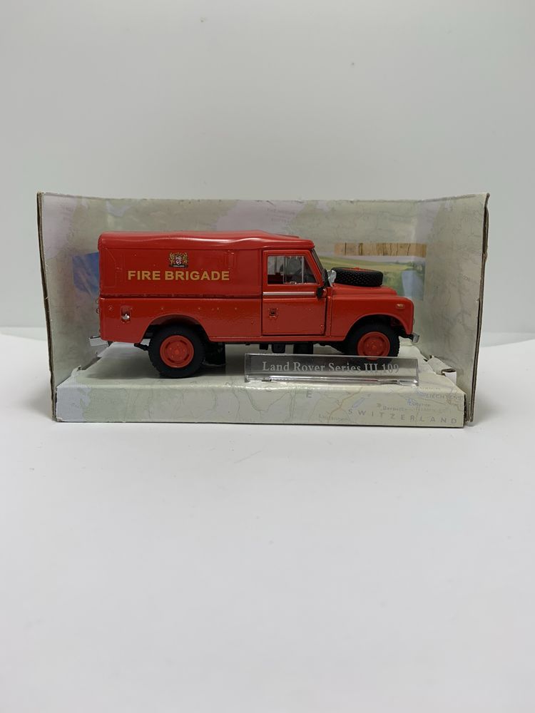 Land Rover lll 109 da Cararama escala 1/43