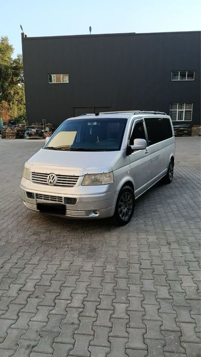 Volkswagen T5 2.5 Long