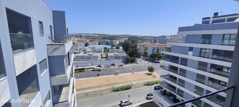 T-3 Novo Pronto A Habitar, Com 2 Suítes, 2 Varandas, Reservado !