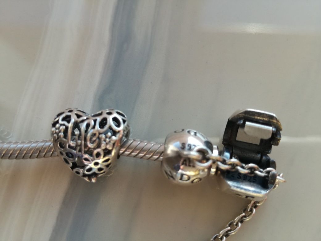 Pandora charms oryginał