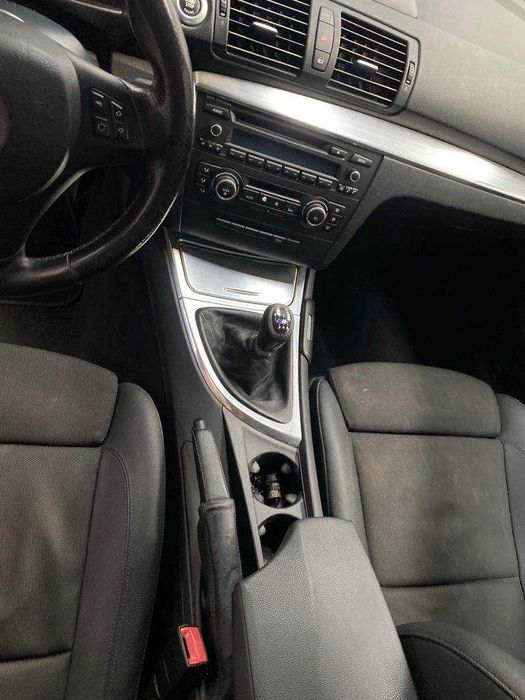 BMW E82 118d PACK M _ Para Peças