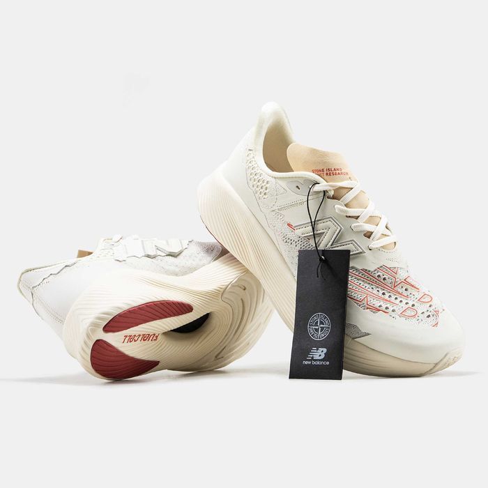 Чоловічі Кросівки New Balance FuelCell x Stone Island 40-45