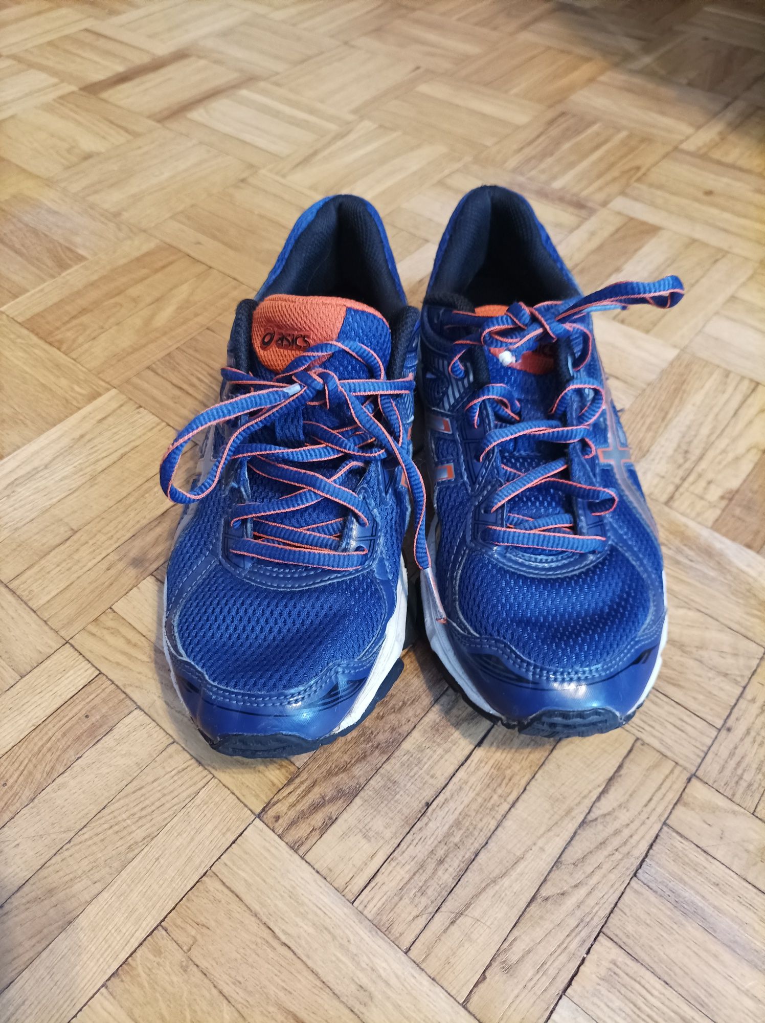 Buty sportowe damskie Asics Ikaia