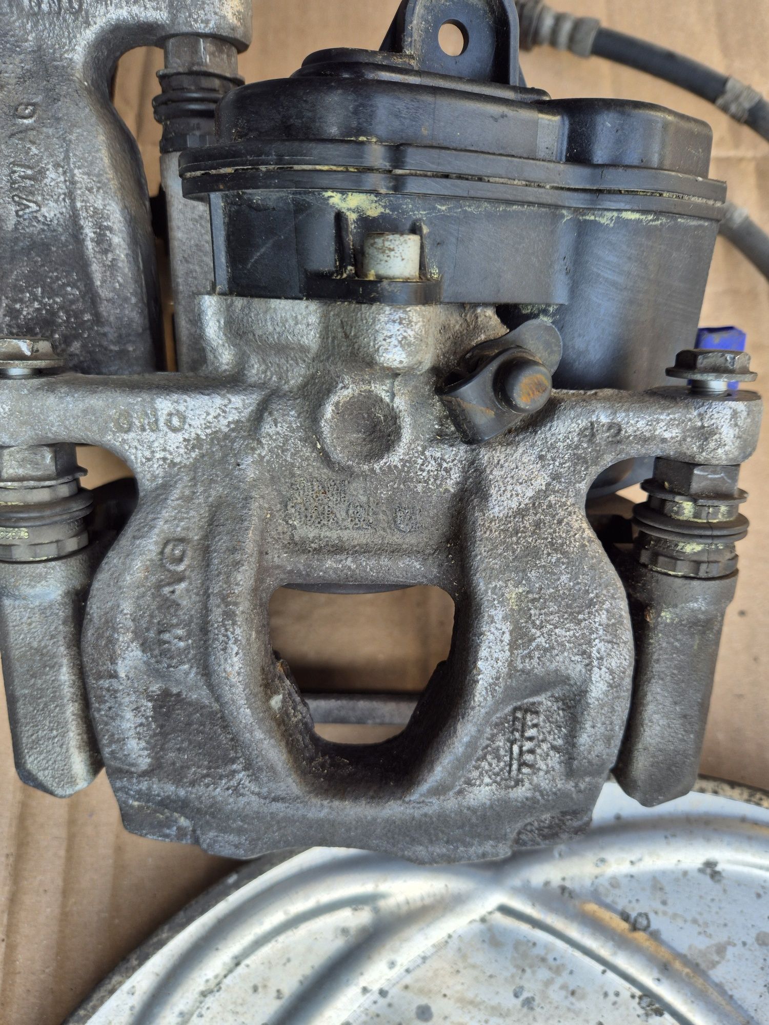 Komplet zacisków hamulcowych audi a4 b9 a5 f5 pod tarcze 314/300