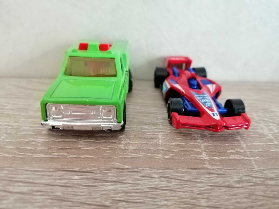 Zawrotne Samochodziki Hot Wheels 2 szt.