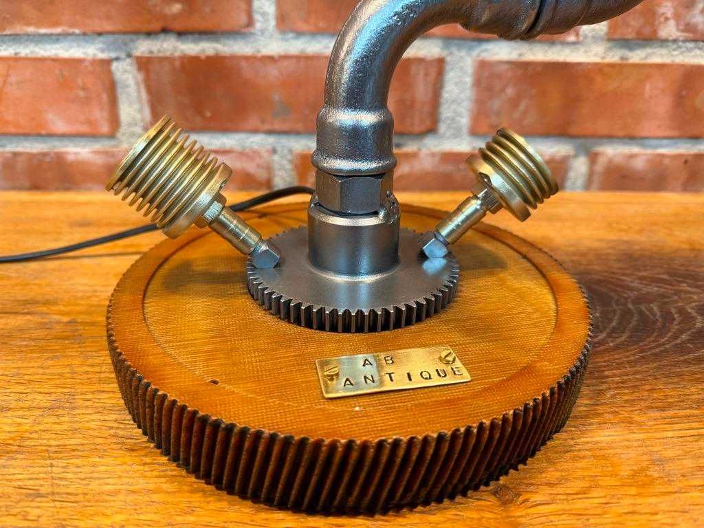 Lampa gabinetowa, industrialna, antyk