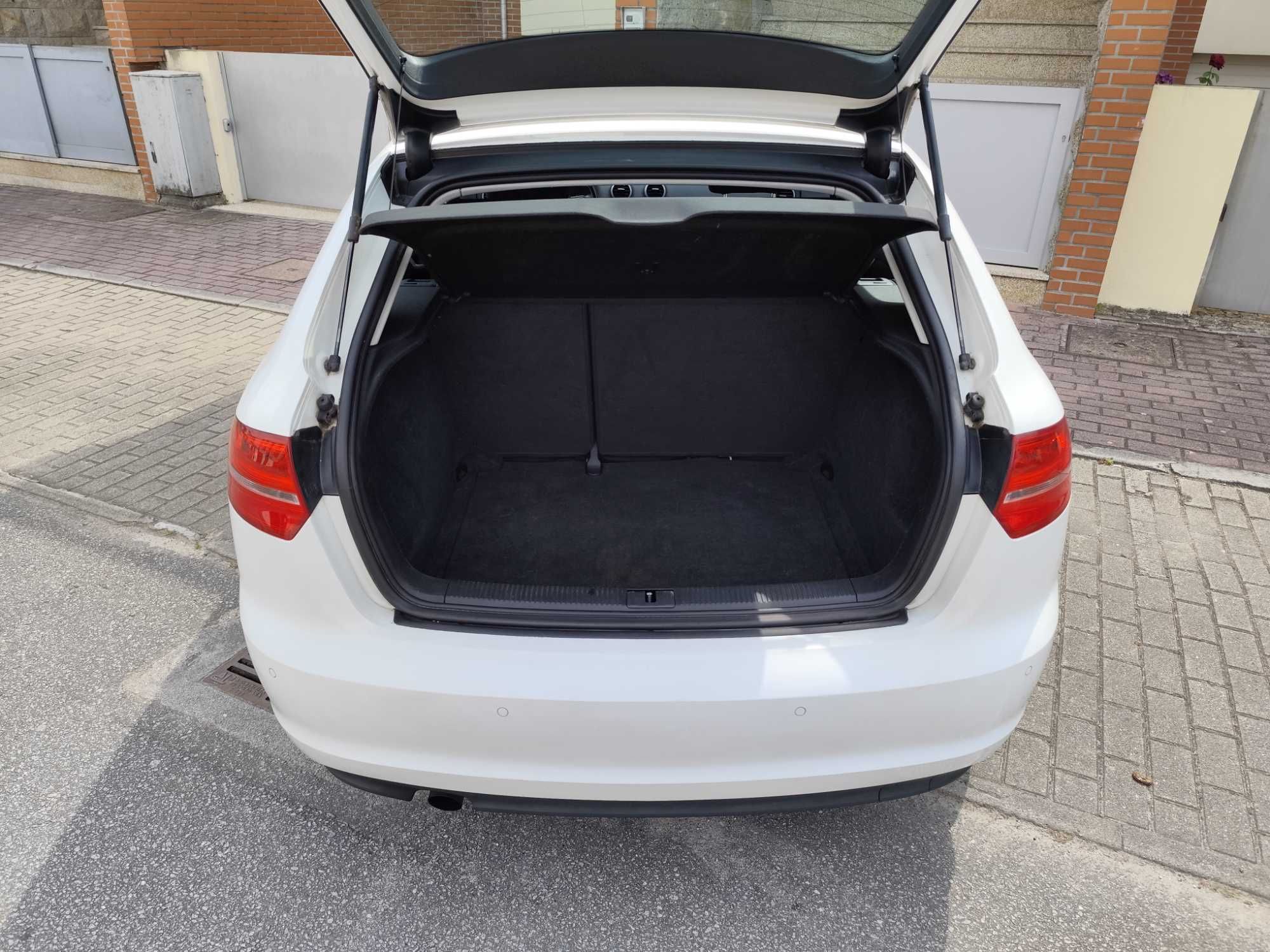 Audi A3 Sportback 1.6 Tdi - 150 Mil Km - Revisão Feita - Aceito Retoma