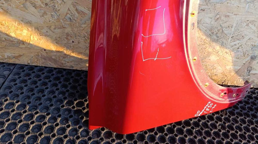 Volvo C30 R-Design Lift Błotnik Przód Prawy 612