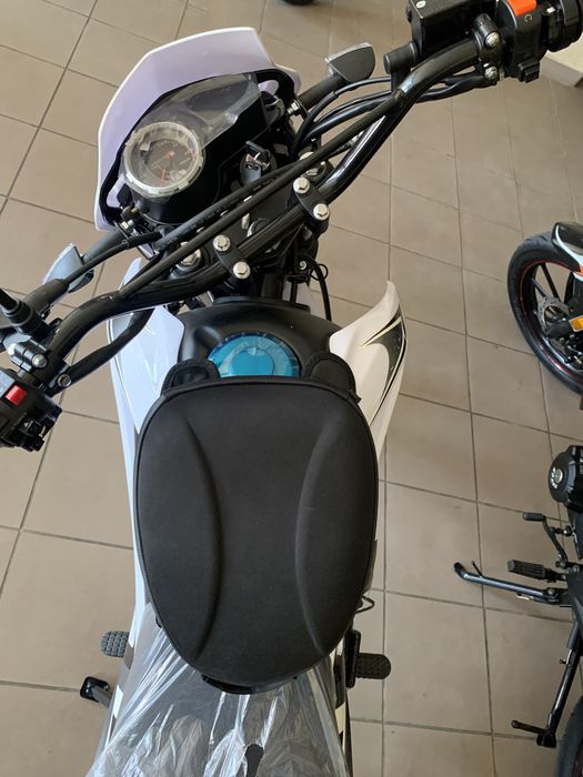 Мотоцикл кроссовый новый