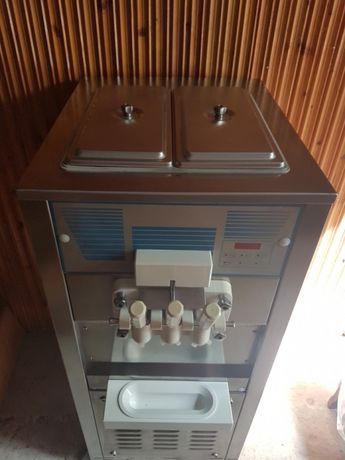 Maszyna do lodów włoskich Arpol 240