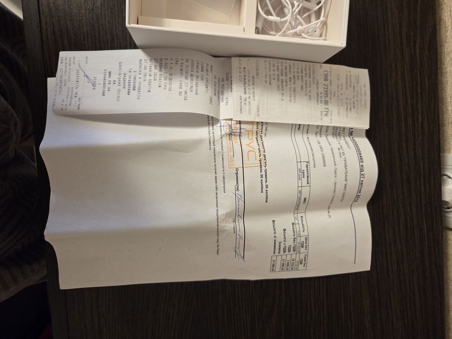 Продам телефон Huawei P20