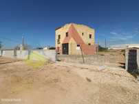 Armazém para venda no Algoz