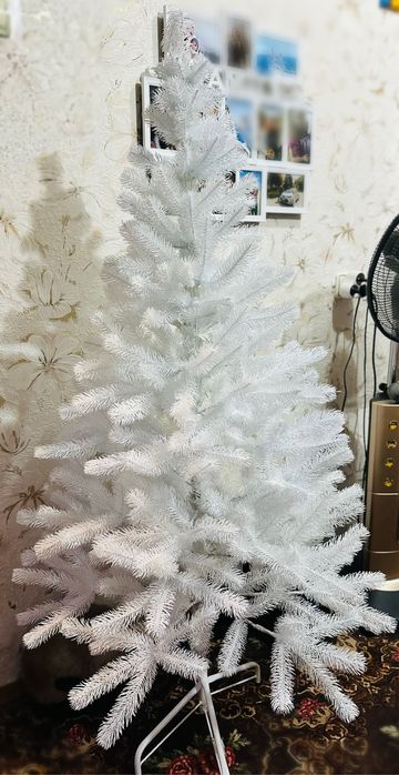 Штучна лита ялинка