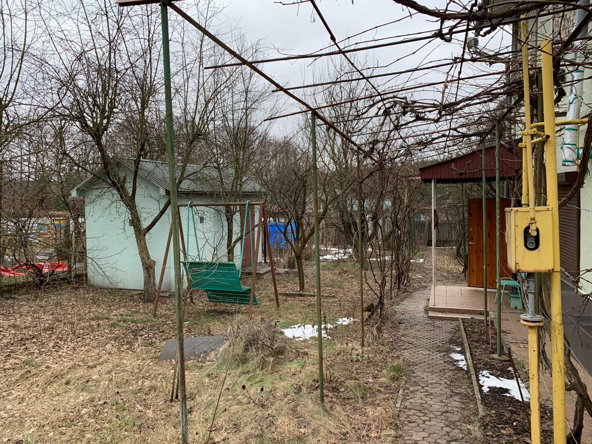 Будинок 3-х поверх. під Києвом Миколаївка 35км по Житомирській 200м2