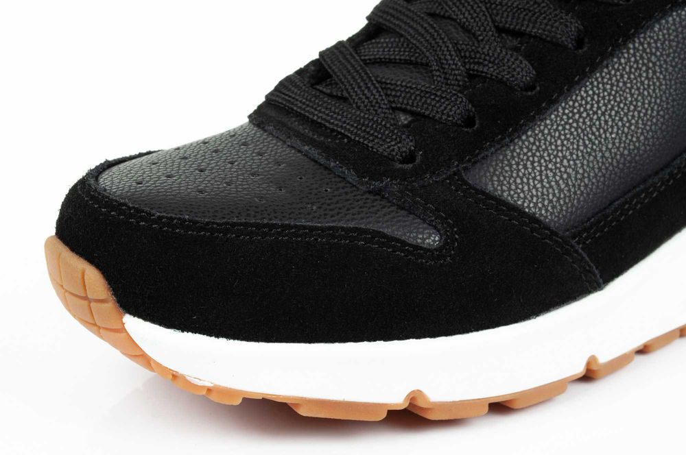 Buty sportowe Skechers Uno-Solid Air [155132/BLK] r.36-41