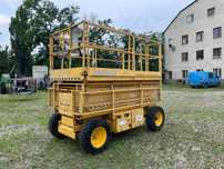 Ножничний підйомник Skyjack 7135. (12,5 m)