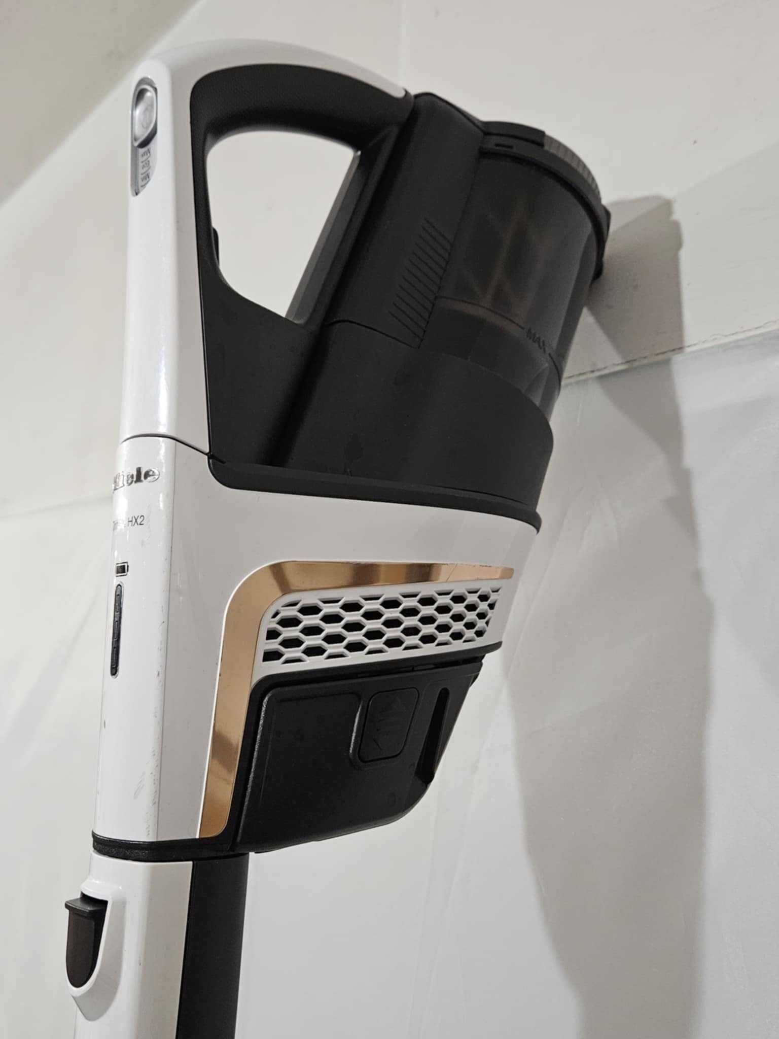 Odkurzacz Pionowy Miele Triflex HX2