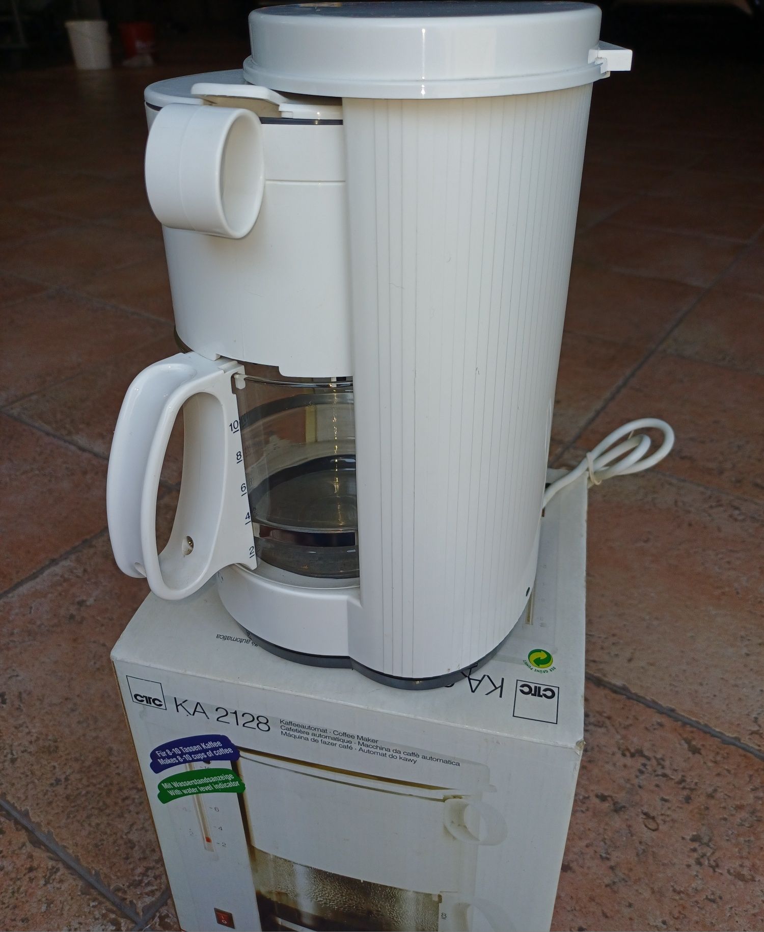 Máquina de café alemã, nova, marca Clatronic.