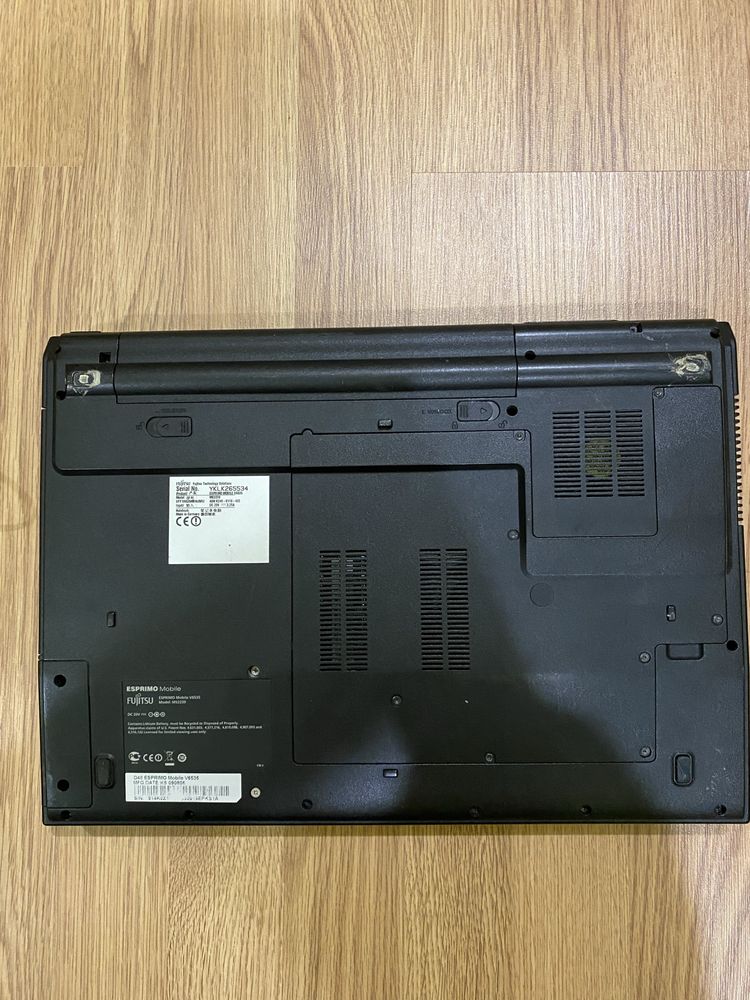Продам ноутбук Fujitsu - Siemens Esprimo Mobile V5535.