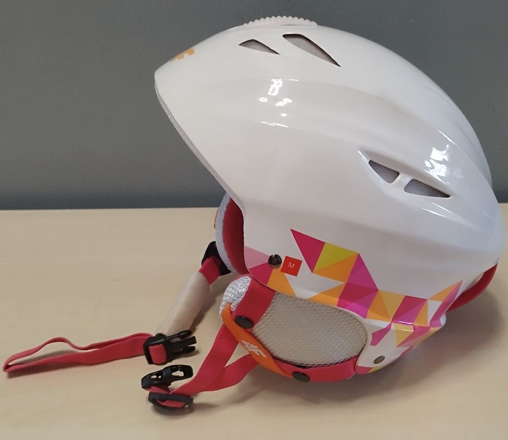 Kask dziewczęcy 4F śliczny rozm. M