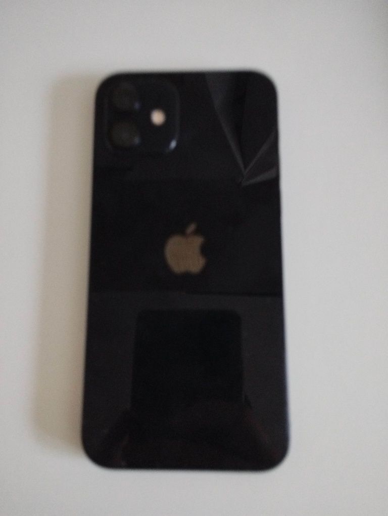 iPhone 12 jak nowy