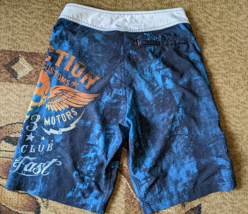 Affliction шорты