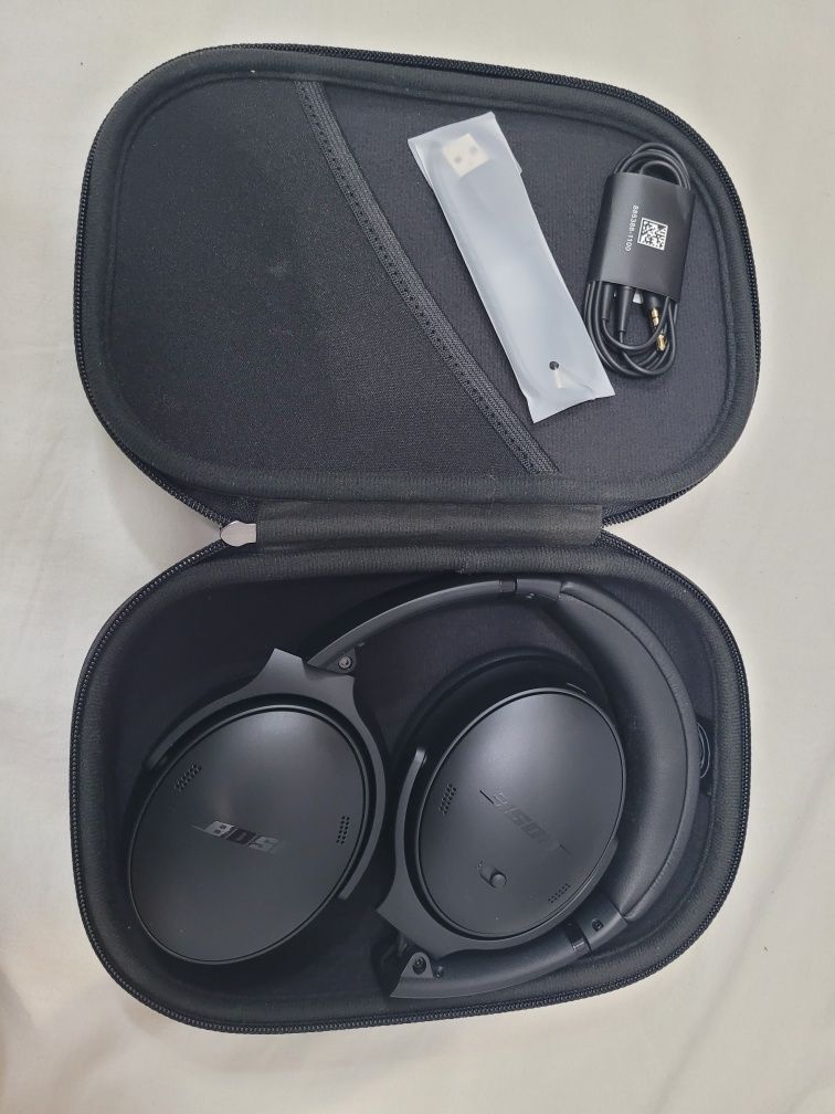 Noise Cancelling Bose QuietComfort - Black