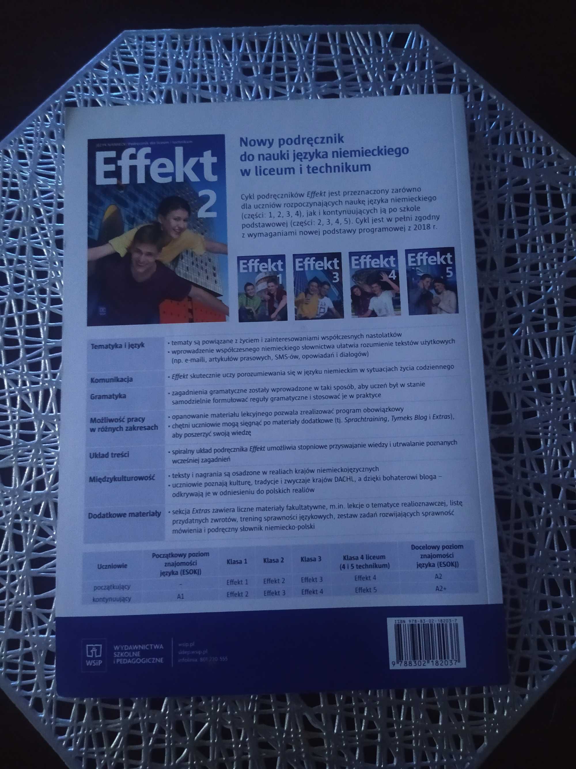 Podręcznik Effekt 2