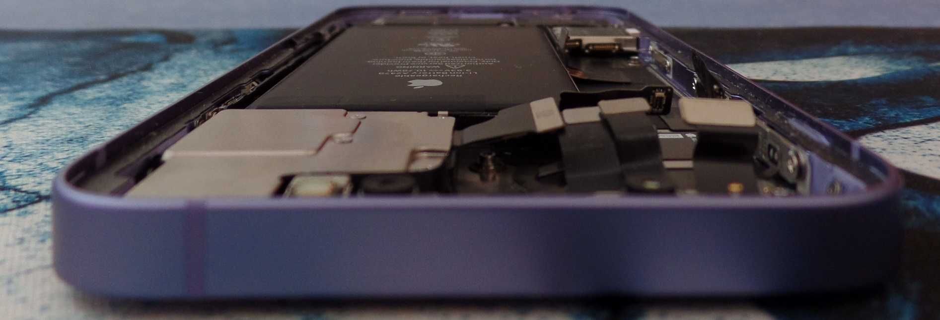 Chassis e componentes internos Iphone 12