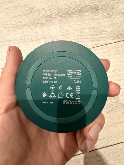 Ładowarka indukcyjna zielona tkanina Ikea Nordmarke IKEA