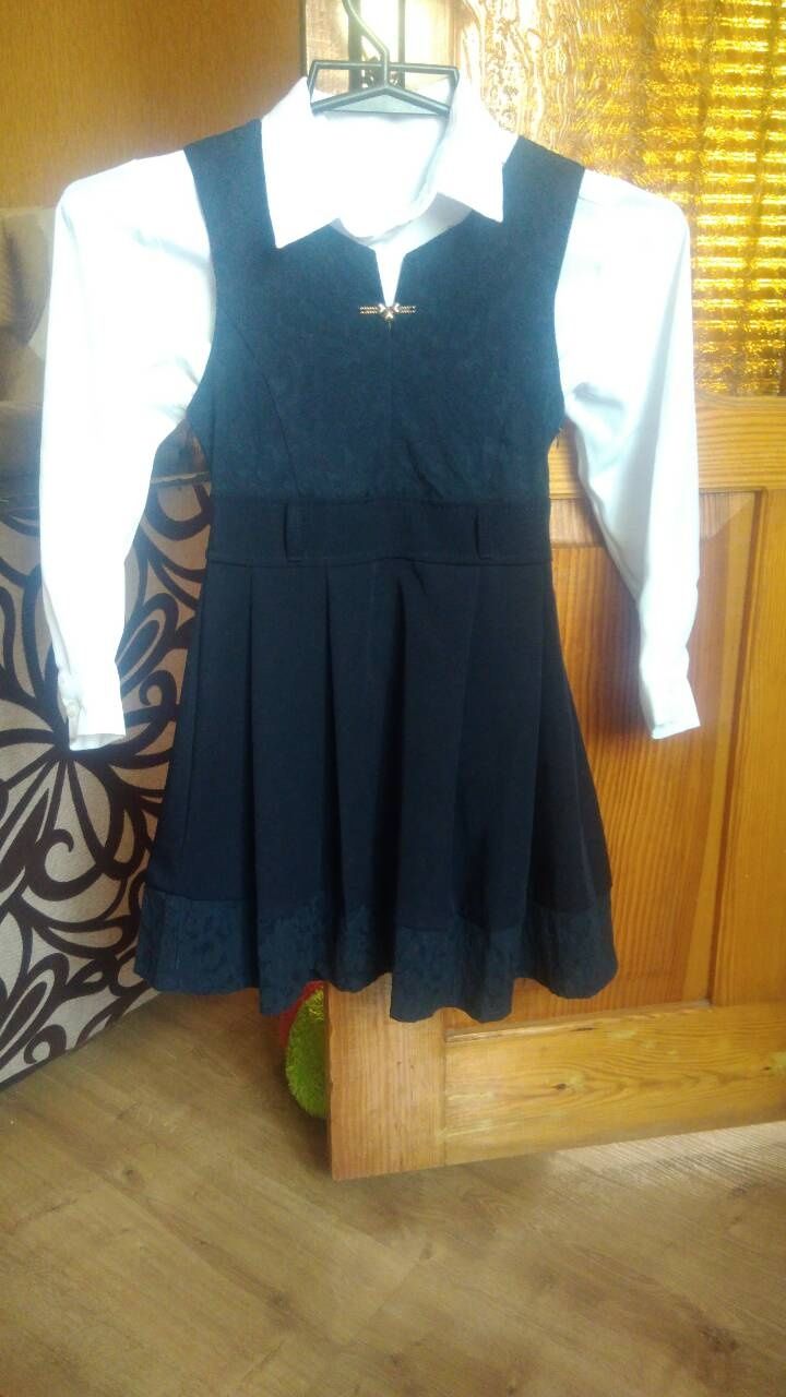 Сарафан форма шкільна Нарядне плаття платтячко сукня для дівчинки