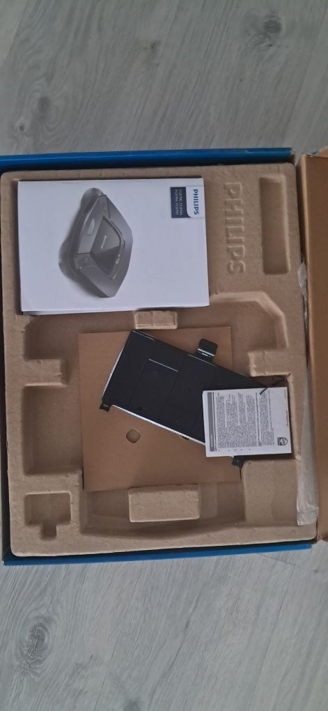 Продам робата  пылесос Philips