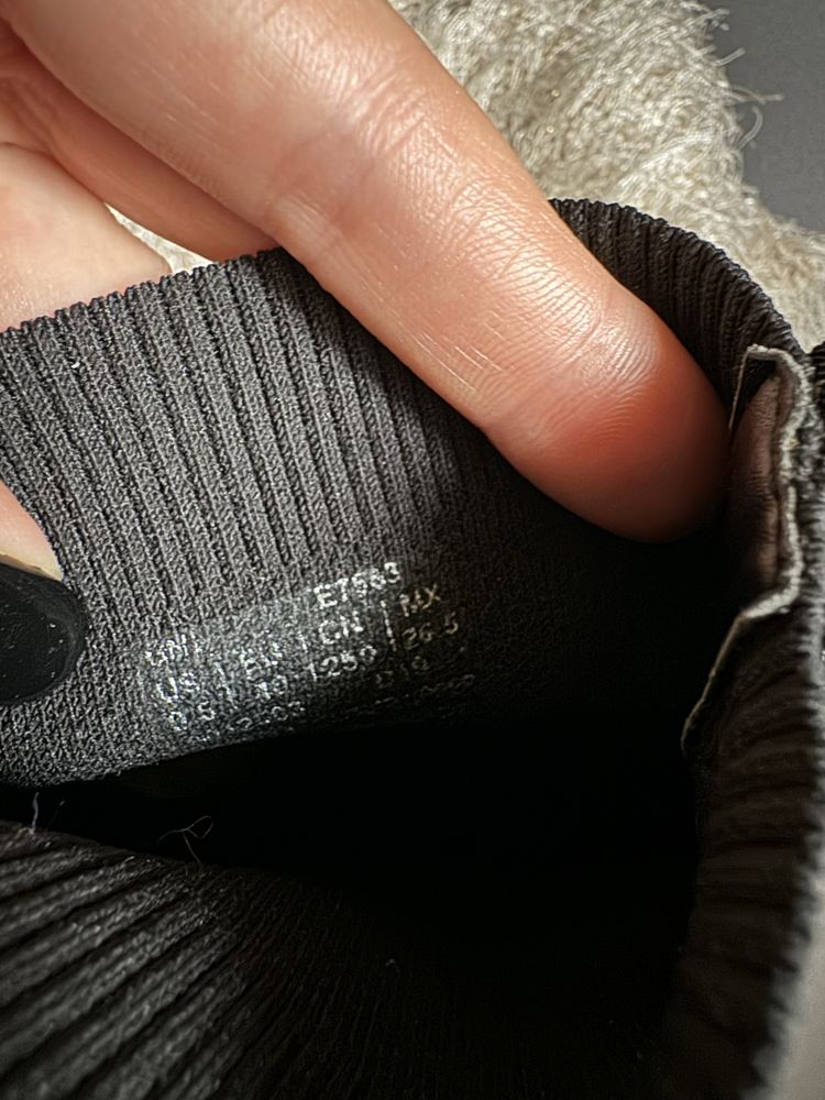 Calvin Klein oryginalne sneakersy czarne lekkie casual minimal klasa40
