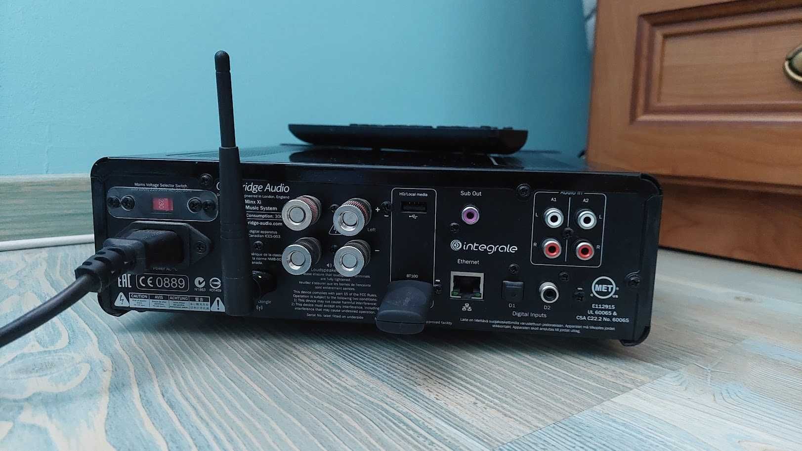 Wzmacniacz DAC streamer Cambridge Audio Minx Xi, uszkodzone Wi-Fi