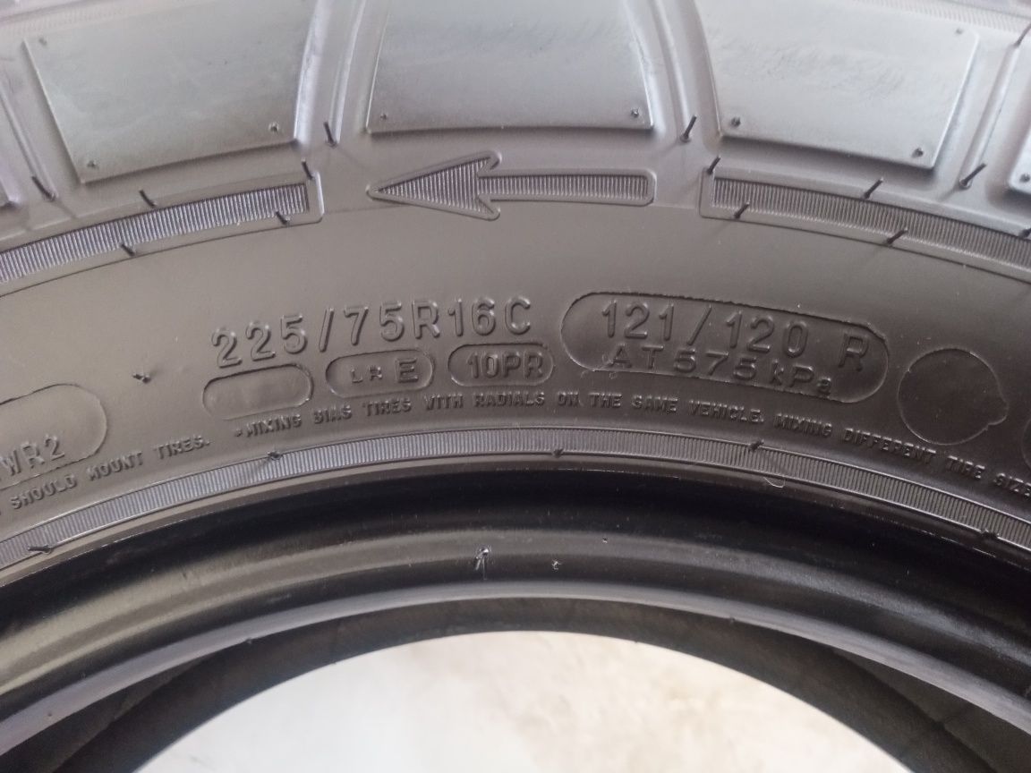 Opona całoroczna 225/75R16c Michelin Agilis crossclimate 7mm