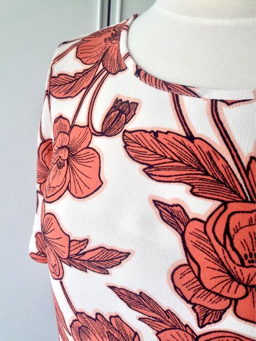 17. S Nowa różowa sukienka/tunika w kwiaty/wzory New Look