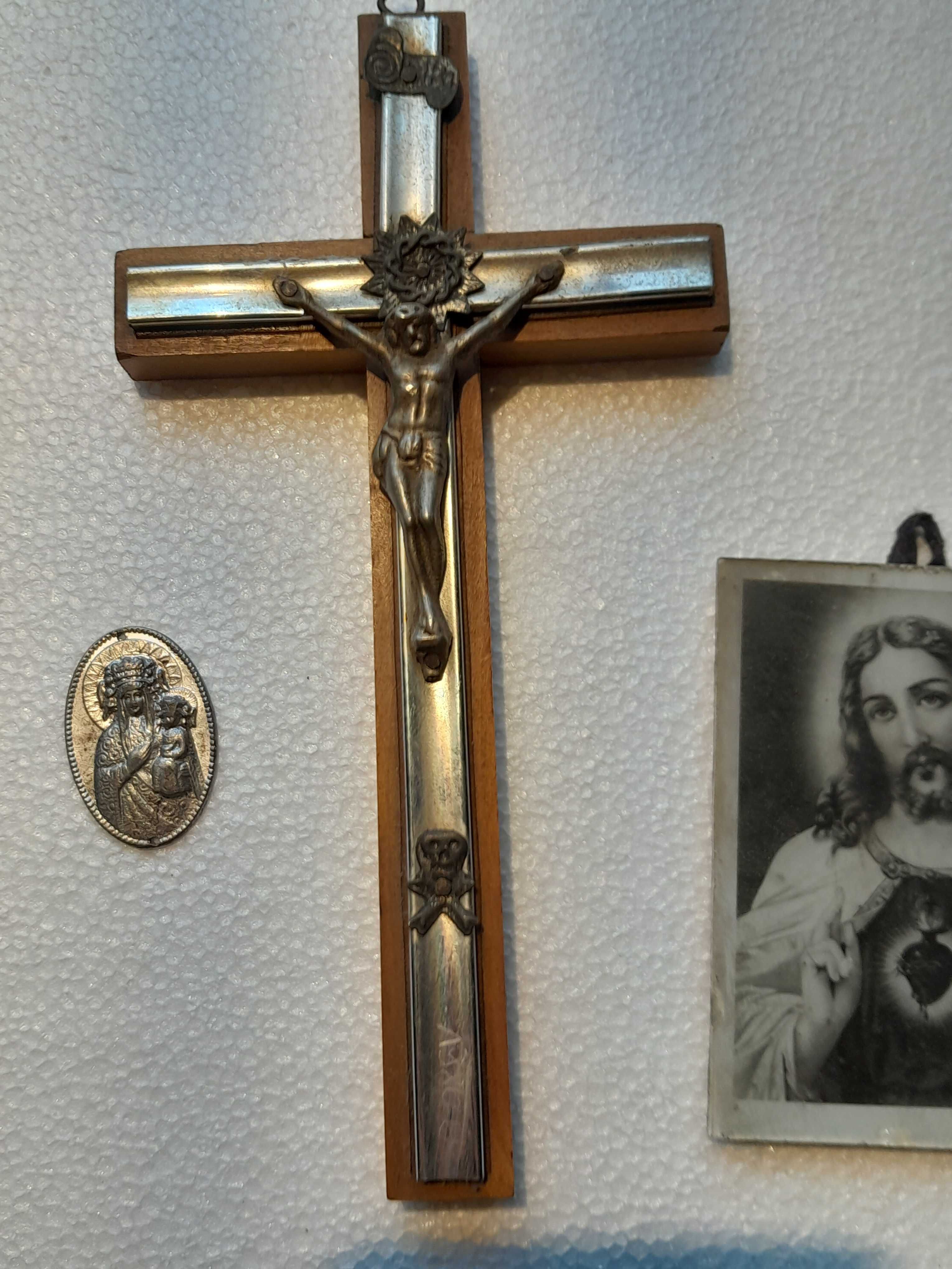 Stare dewocjonalia zestaw krzyżyk krzyż obrazek medalion vintage retro