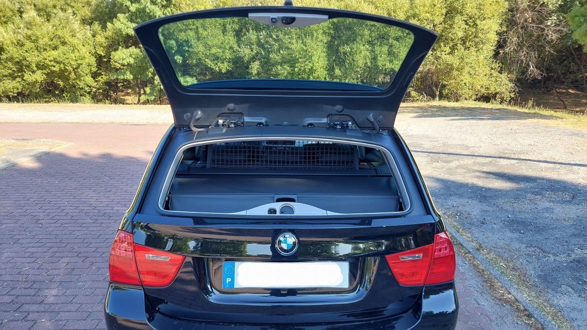 BMW 320d Touring Lci 177cv
