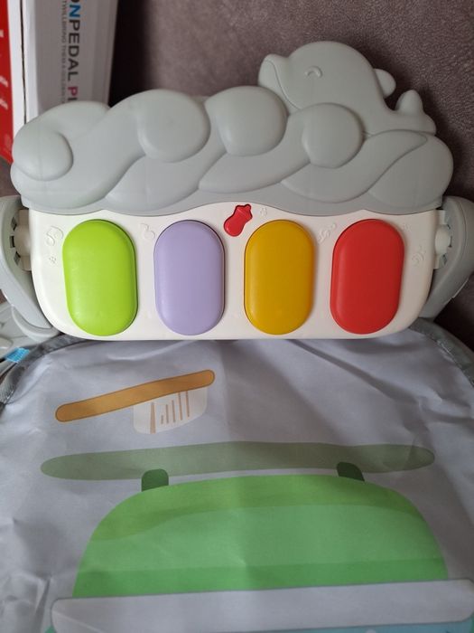 Розвиваючий килимок з піаніно