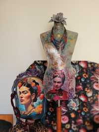 Manekin krawiecki Frida Kahlo.