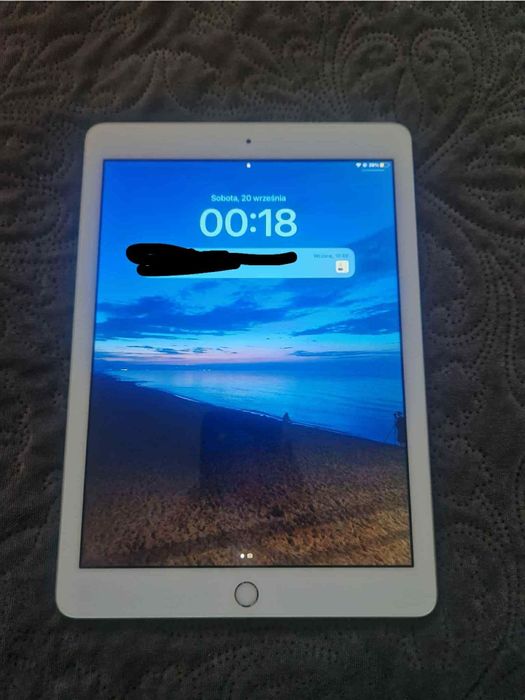 Sprzedam iPad'a.