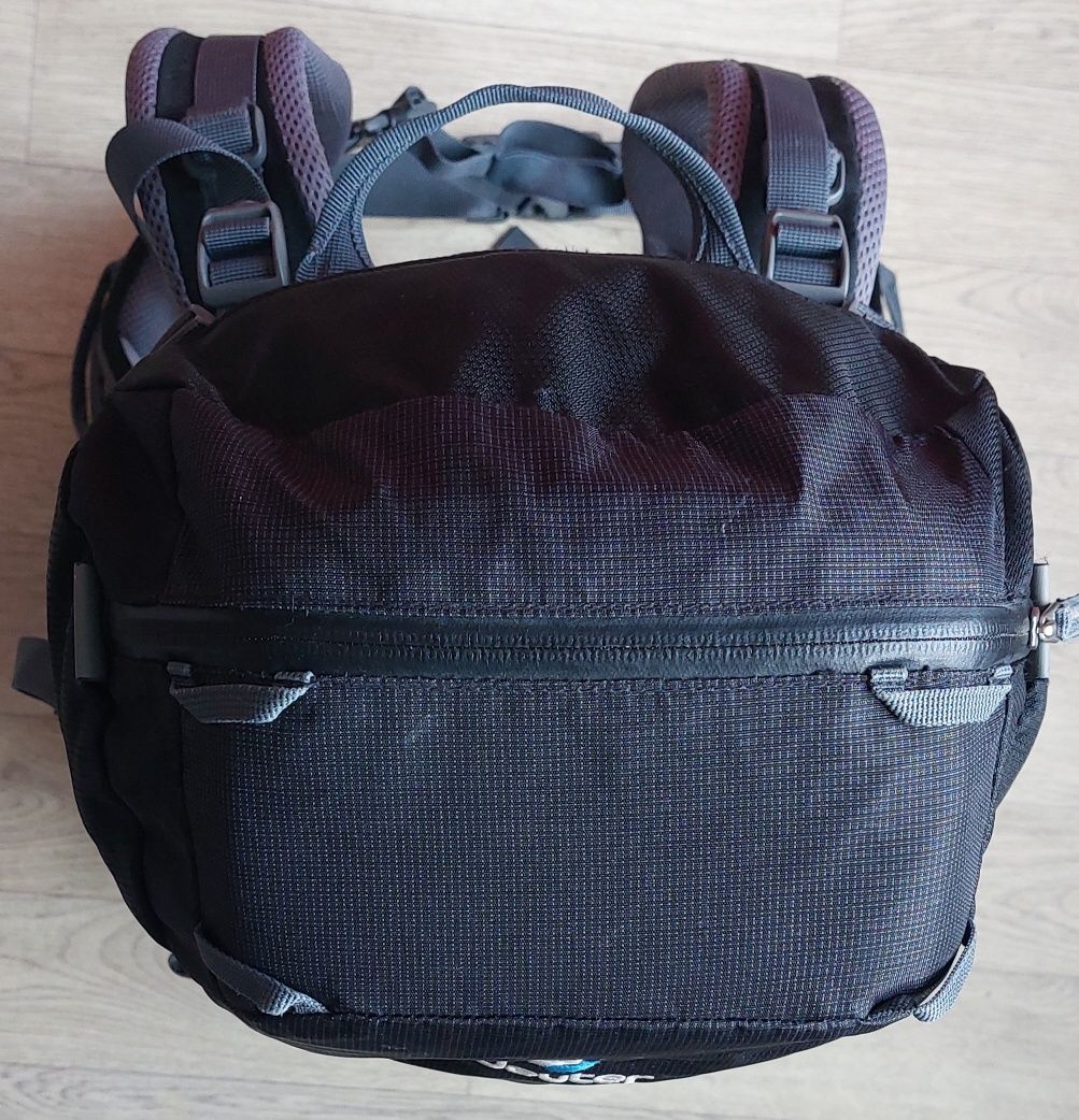 Рюкзак б/у спортивный Deuter Guide 30+SL, с дождевиком (Germany)