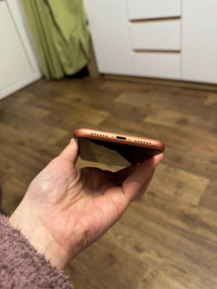 Iphone XR в хорошем состоянии