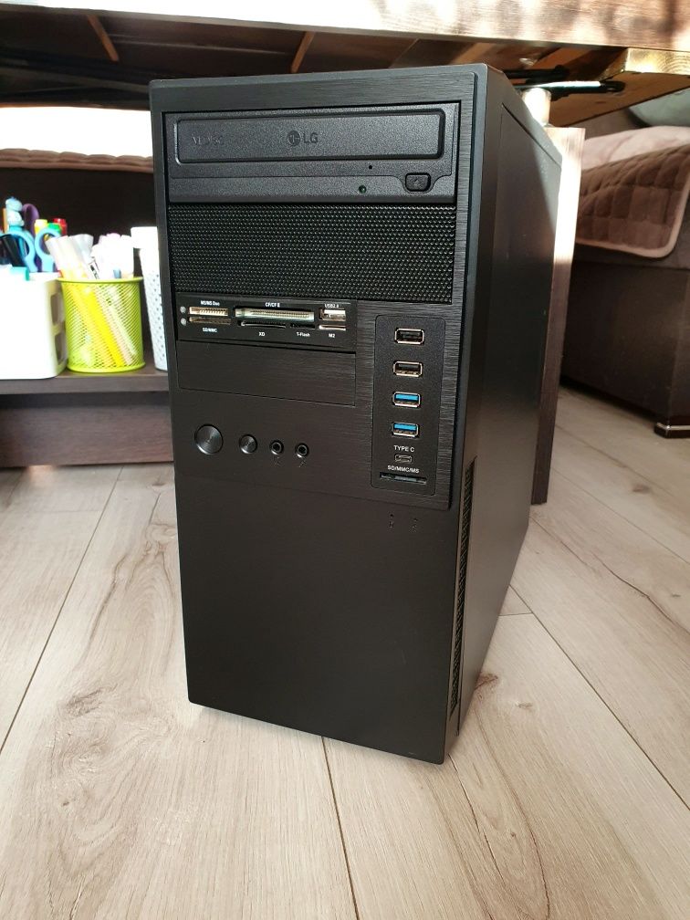 Intel 8gen/4TB/ddr4 8gb/graf 2Gb/wejście C do gier  GTA  CS go