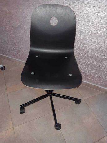 krzesło biurowe obrotowe ikea