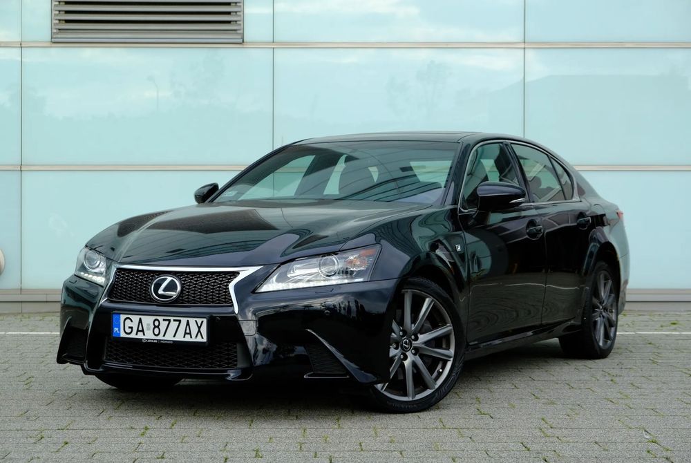Lexus GS | Stworzony by zachwycać i dawać radość z jazdy