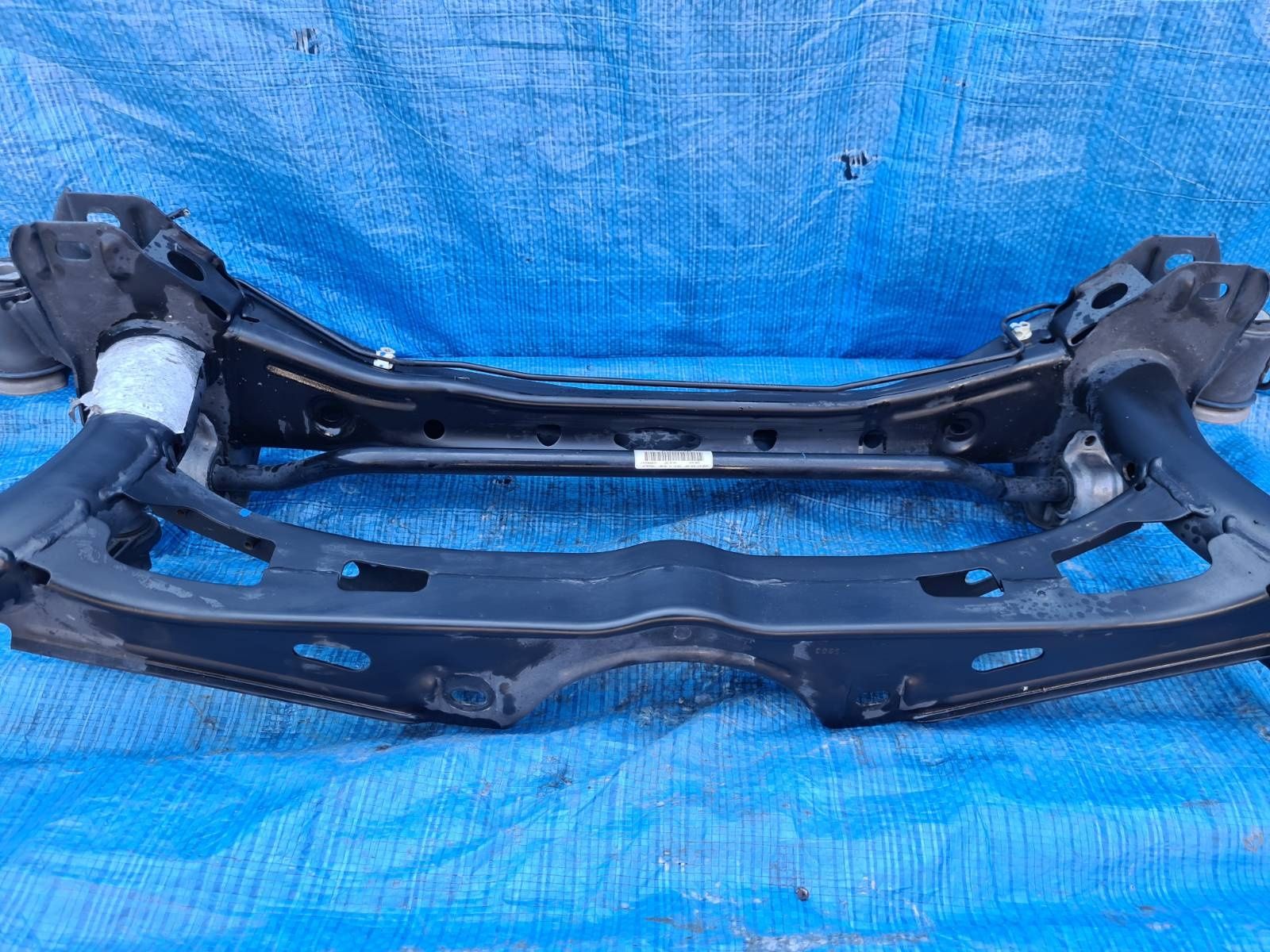 WÓZEK tylny sanki zawieszenie AUDI A3 8V / VW Tiguan oryginał